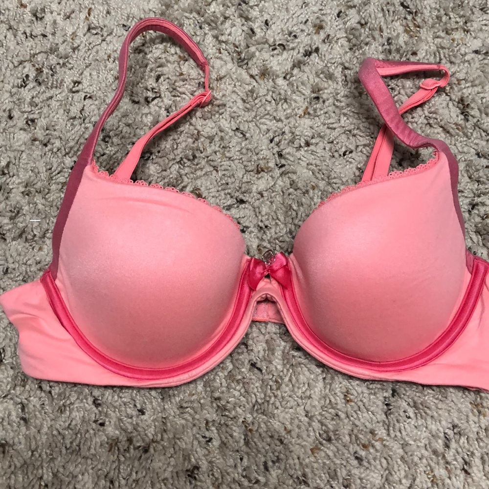 Victoria’s Secret soft bra